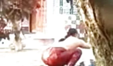 Lola trazos de maduradas españolas su vagina