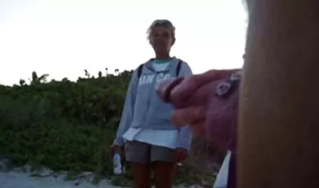 Kiki maduras españolas folando