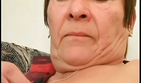 Leona madres maduras españolas follando