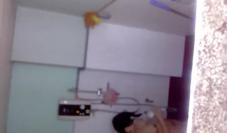 Sophie videos gratis de maduras en español París